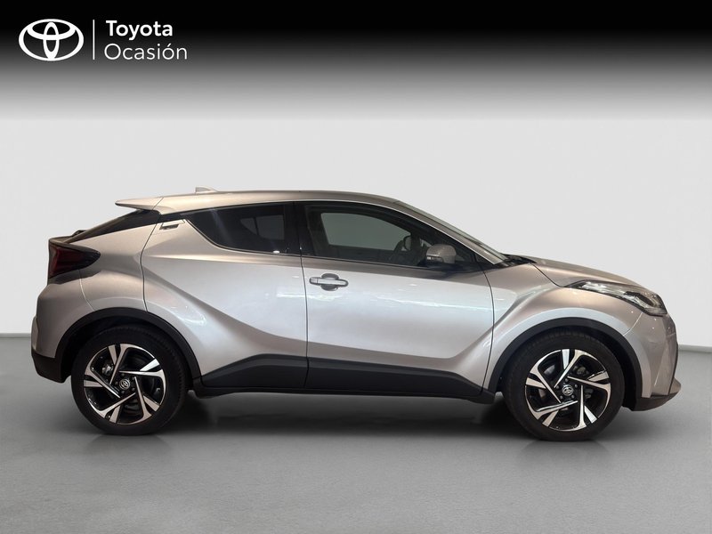 Toyota C-HR 2022, foto 17
