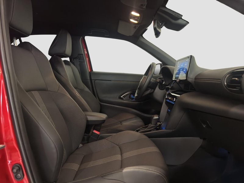 Toyota Yaris 2021, foto 6