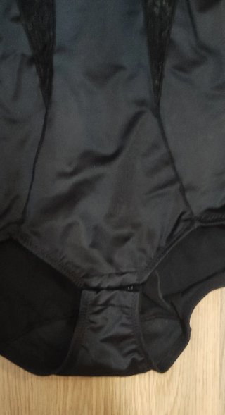 Body Faja Negro Encaje T/ 100B Farae