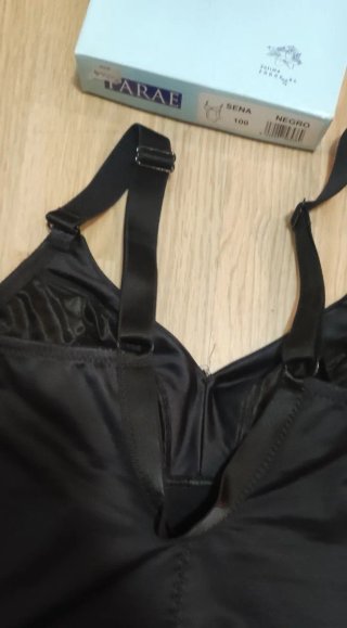 Body Faja Negro Encaje T/ 100B Farae