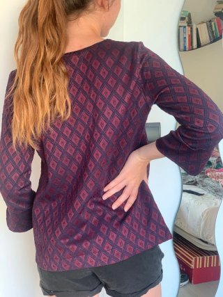 Jersey Sfera Morado