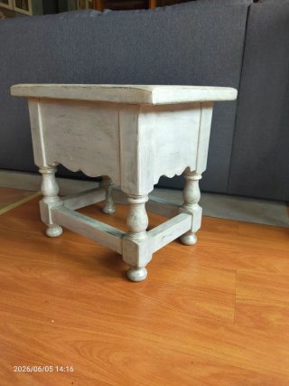 REGALO Mesita rústica de madera