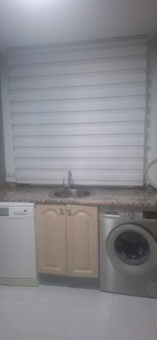 Cocina con encimera de granito