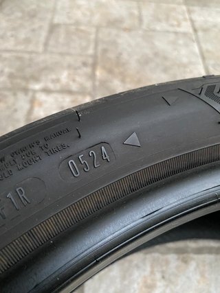 Neumáticos 225/40 R18 GOODYEAR