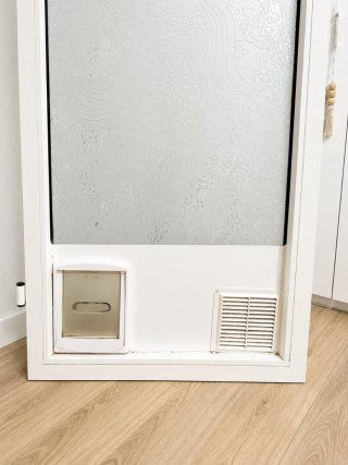 Puerta aluminio blanco cristal