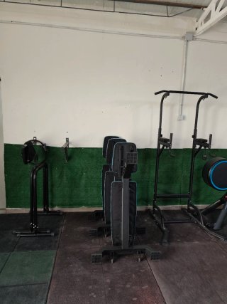 Alquiler sala fitness equipada