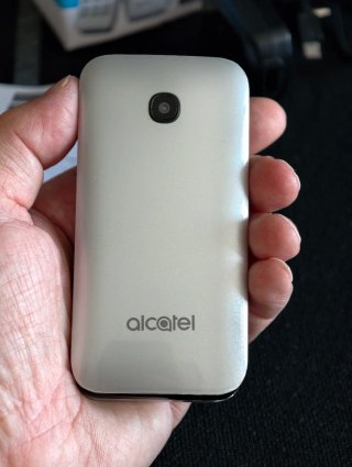 Teléfono Móvil Alcatel 2051D