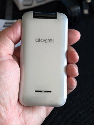 Teléfono Móvil Alcatel 2051D