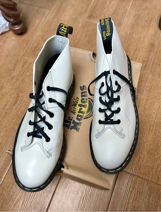 Botines Dr. Martens Church Piel Blanco