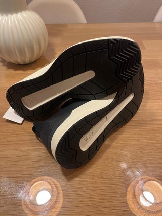 Zapatilla deportiva - Color Azul - Talla 42