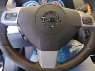 Opel Astra 2008
