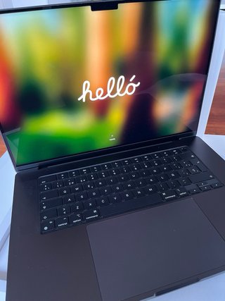 MacBook Pro M4 Pro 16 pulgadas Space Gray