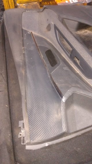 GUARNECIDO PUERTA DELANTERA DERECHA PEUGEOT 5008