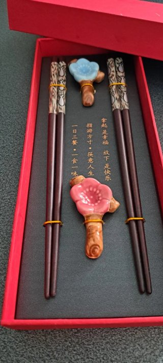Set regalo bacchette sushi in legno