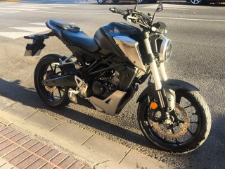 Honda CB 125 R 14cv 2020 - 13.000 km