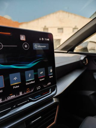 CUPRA Leon Sportourer ehybrid 2025