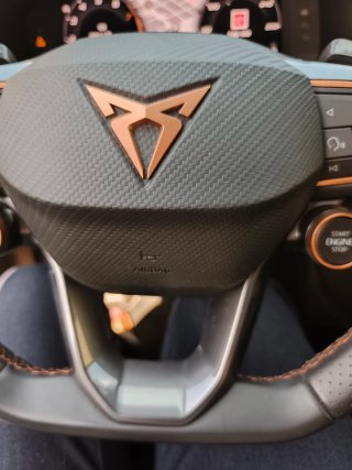 CUPRA Leon Sportourer ehybrid 2025