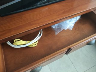Mueble TV madera 1 cajon y 2 huecos