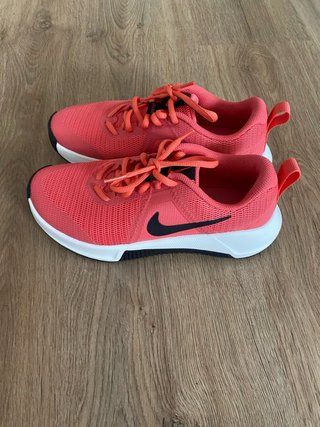 Zapatillas Nike color coral