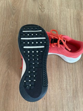 Zapatillas Nike color coral