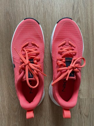 Zapatillas Nike color coral