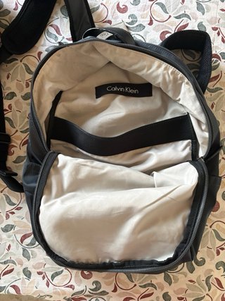 Mochila Calvin Klein Negra Azul marino