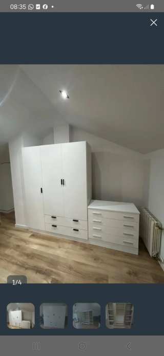Armarios modulares blancos y beige