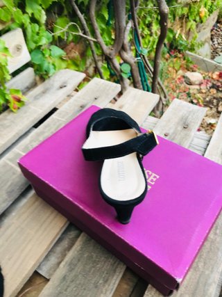 Zapatos de tacón Lottusse negros