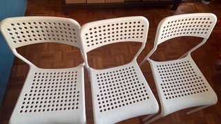 Silla de comedor/cocina blanca 3 sillas por 12 €