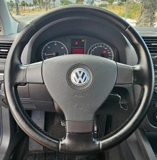 Volkswagen Golf 2005