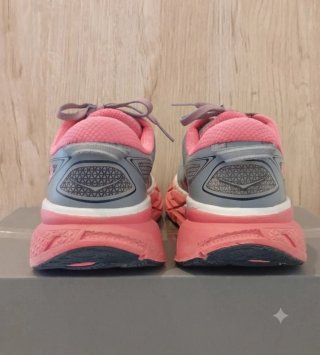 Zapatillas Hoka Gris y Rosa Talla 41