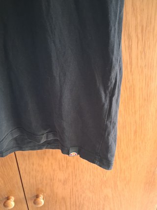 Camiseta manga corta Ellese negra con logo bordado