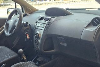 Toyota Yaris 2011