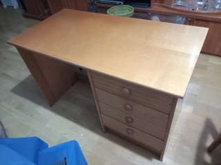 Banco in legno con cassetti
