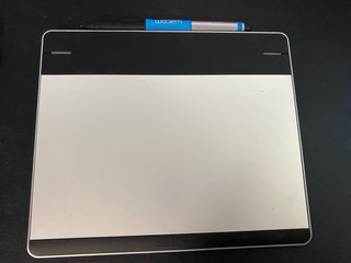 Wacom Intuos Pen & Touch CTH-480