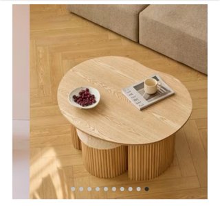 Tavolo da centro in legno e 2 pouf in lana NUOVO