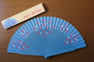 Abanicos pintados a mano, colección Aires del Sur