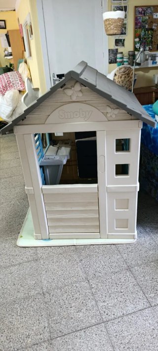 Casita infantil Smoby   medidas alto 1,30 ancho