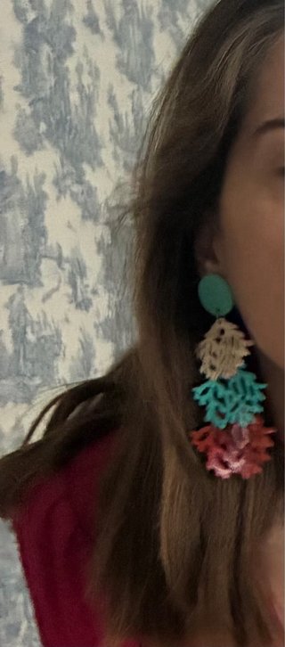 Pendientes largos coral triple
