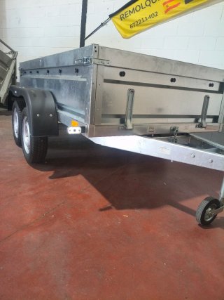 Remolque de carga 2 ejes 145x 240 x 35