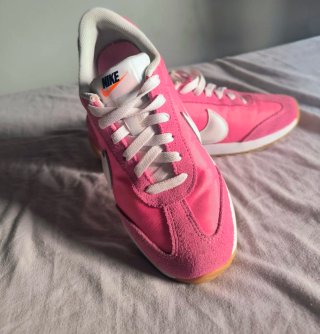 Nike Zapatillas Deportivas Rosa y Blancas
