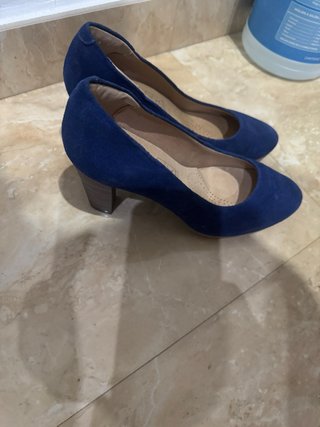 Zapatos de tacón azul