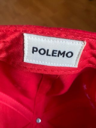 Gorra Polemo x Mahou Roja Edición Limitada