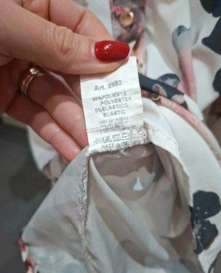 Blusa donna con fiori rosa e bianchi