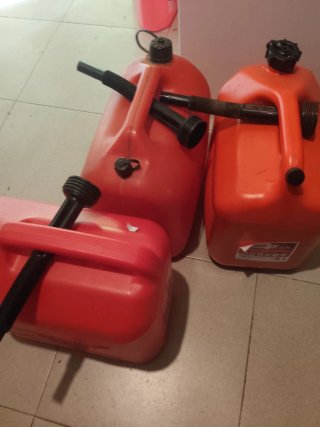 5 Garrafas Combustible Homologadas