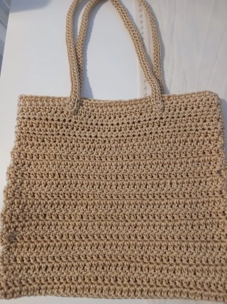 Borsa uncinetto beige fatta a mano