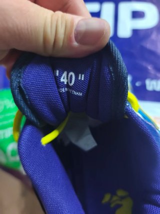 Zapatillas Off White Azul y Amarillo