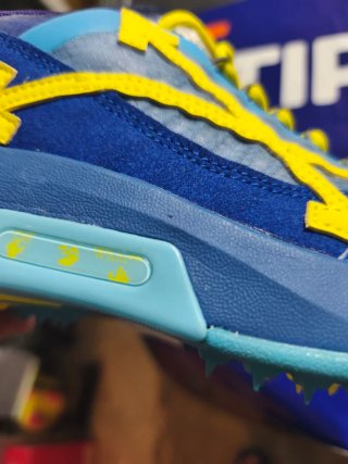 Zapatillas Off White Azul y Amarillo