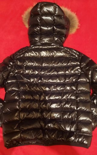 Plumífero JOTT Luxe Laqué Negro Talla xl