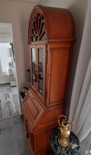 Vitrina Escritorio Elegante Madera de Verona lujo
